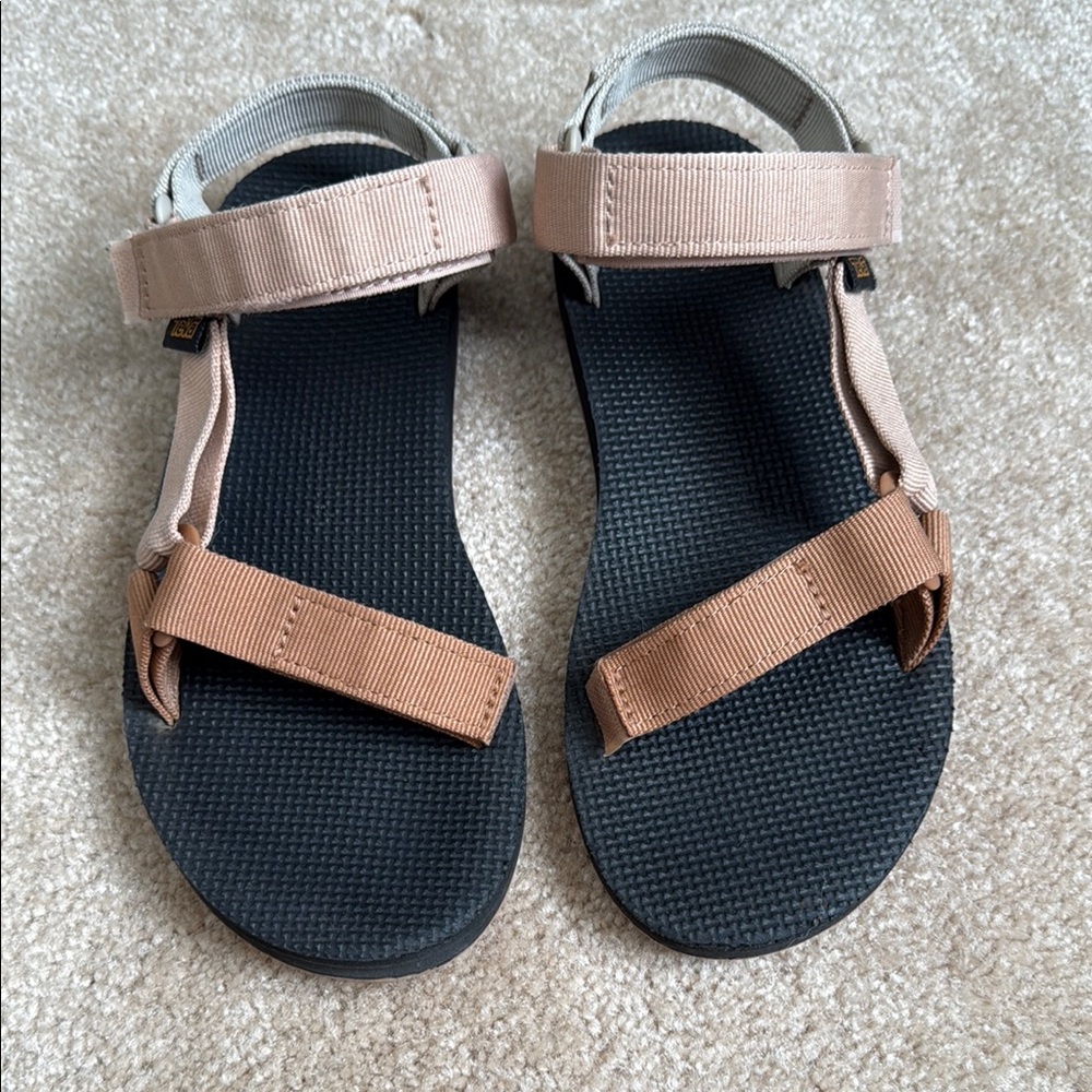 Teva Women's Sandals in Tan and Brown